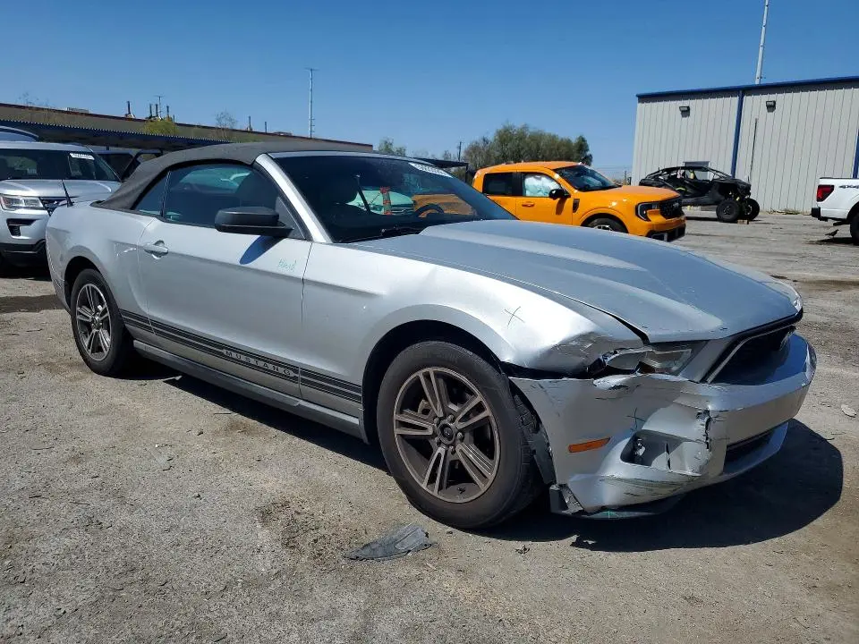 2010 FORD MUSTANG   