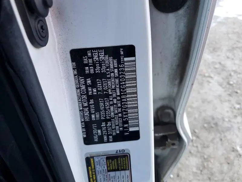 2012 HYUNDAI SANTA FE GLS  