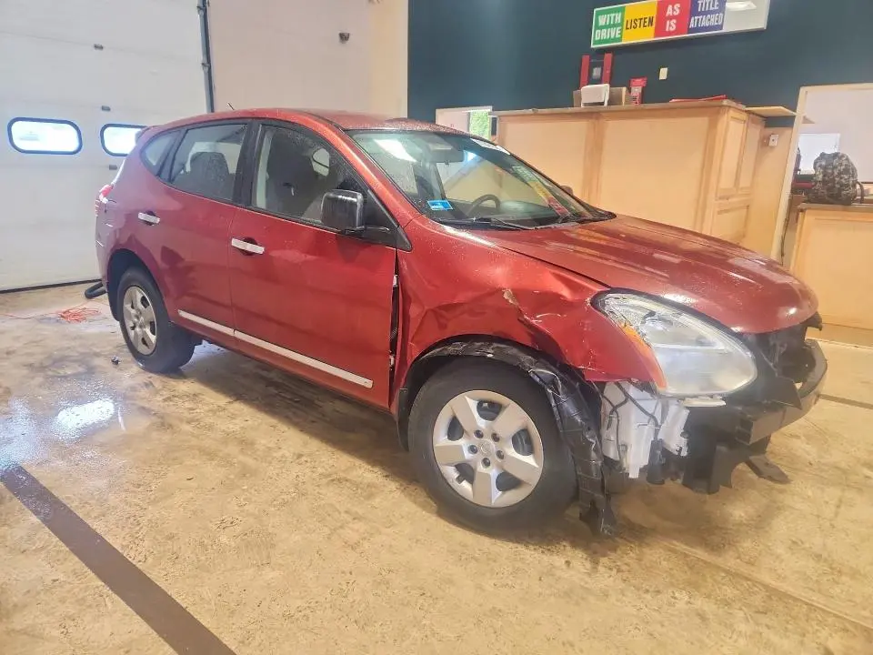 2013 NISSAN ROGUE S  