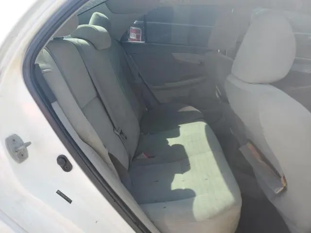 2010 TOYOTA COROLLA BASE  