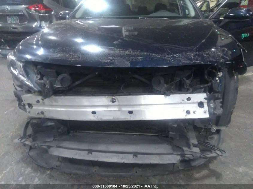 2018 TOYOTA CAMRY LE/SE/XLE/L