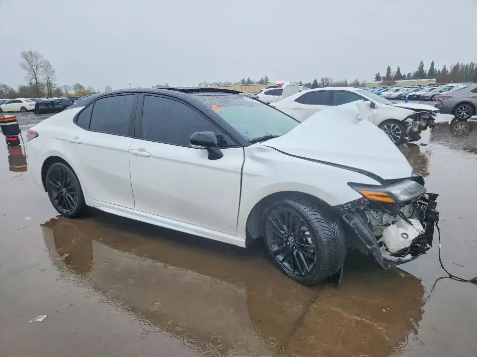 2023 TOYOTA CAMRY XSE V6  