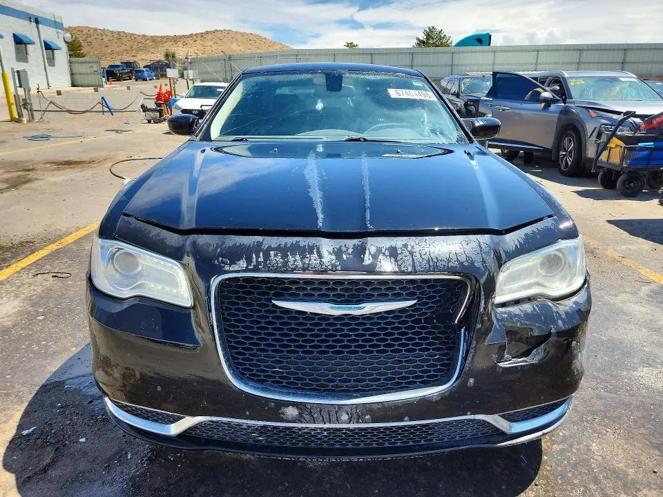 2015 CHRYSLER 300 LIMITED  