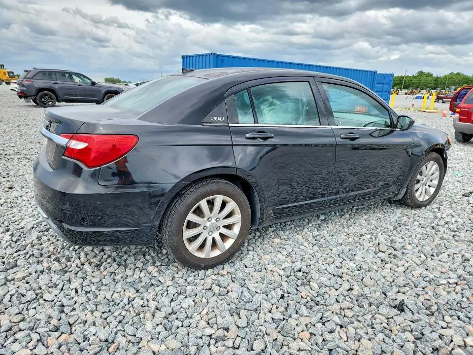 2011 CHRYSLER 200 TOURING  