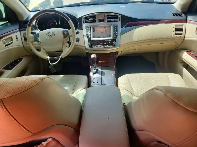 2011 TOYOTA AVALON LIMITED  