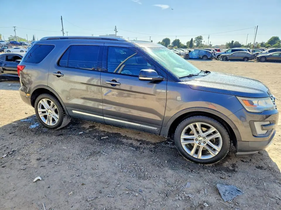 2016 FORD EXPLORER XLT  