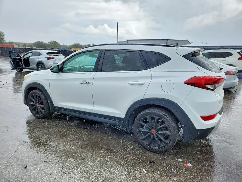 2017 HYUNDAI TUCSON NIGHT  