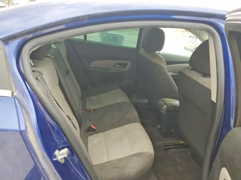 2013 CHEVROLET CRUZE LS  
