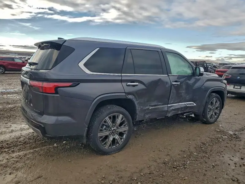 2025 TOYOTA SEQUOIA SR5  