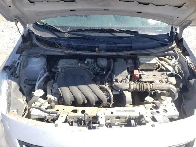 2013 NISSAN VERSA S  