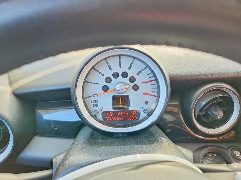 2010 MINI COOPER S  