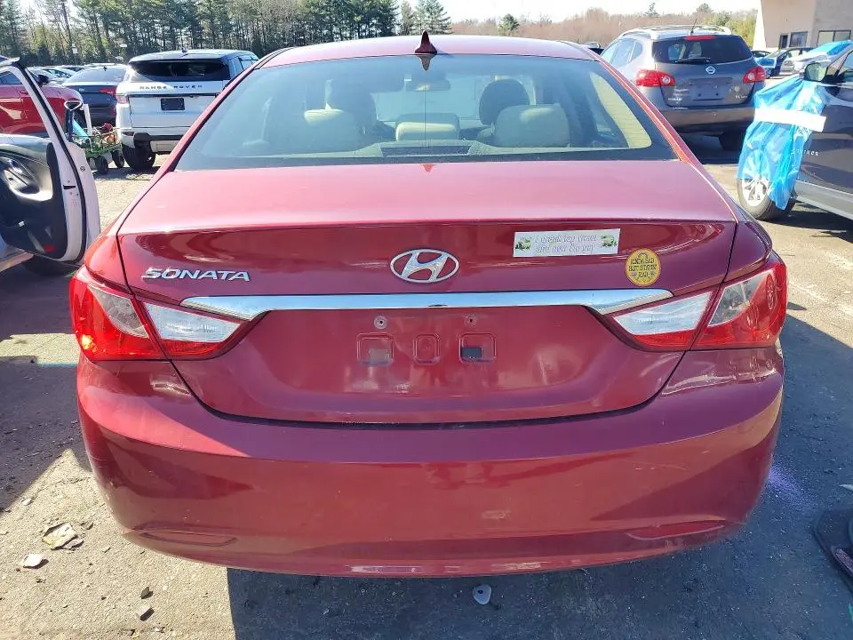 2011 HYUNDAI SONATA GLS  