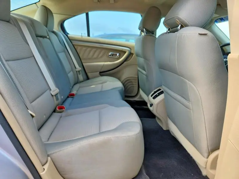 2015 FORD TAURUS SEL  
