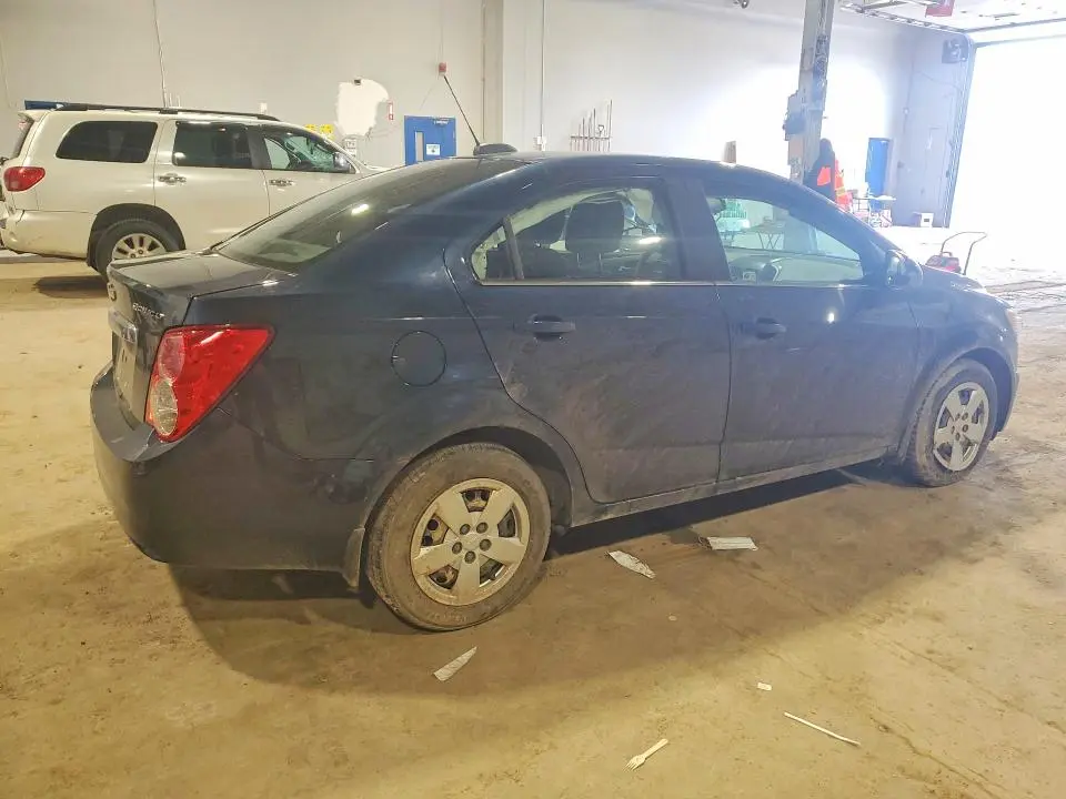 2015 CHEVROLET SONIC LT  