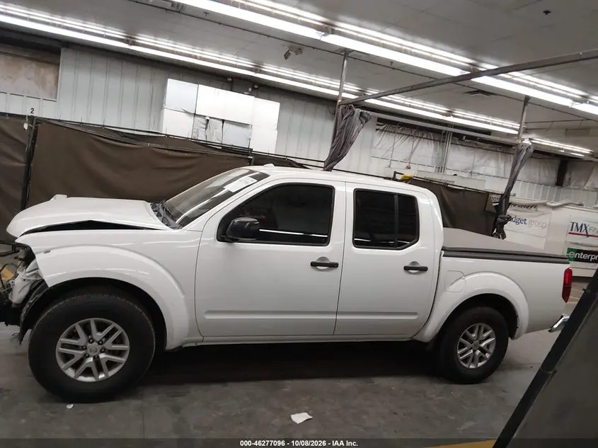 2016 NISSAN FRONTIER SV
