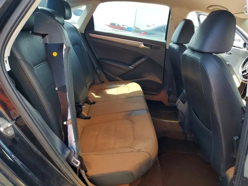 2018 VOLKSWAGEN PASSAT S  
