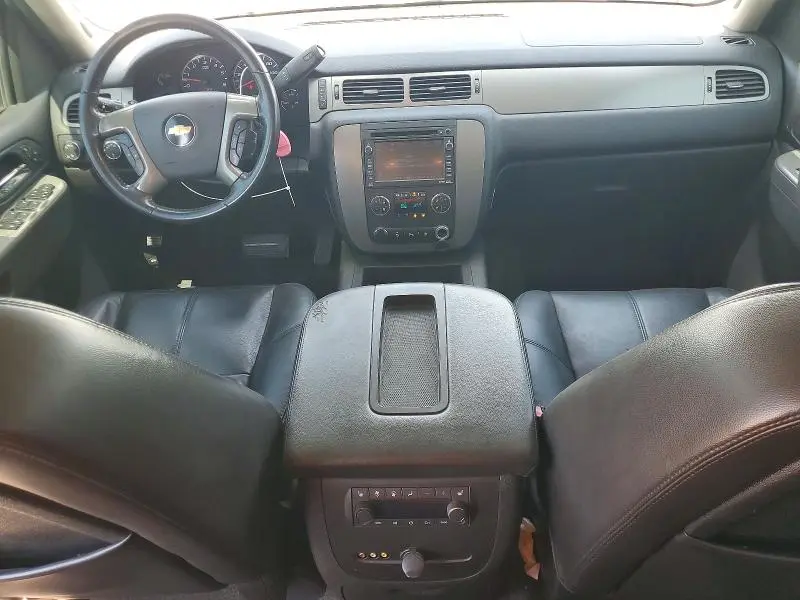 2011 CHEVROLET TAHOE K1500 LT  