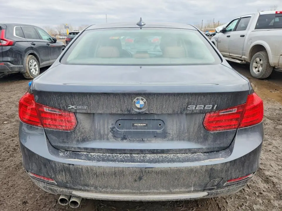 2013 BMW 328   