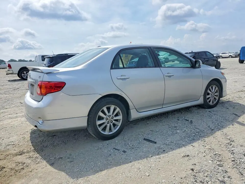 2010 TOYOTA COROLLA S  