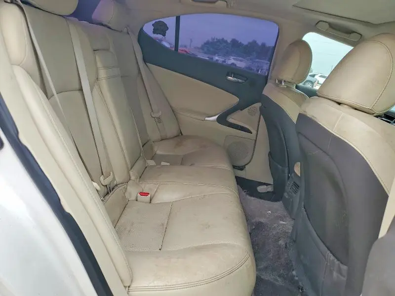 2011 LEXUS IS 250  