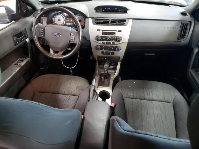 2011 FORD FOCUS SE  