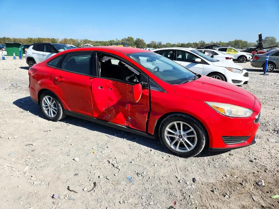 2017 FORD FOCUS SE  