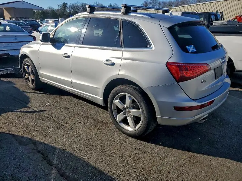 2010 AUDI Q5 PREMIUM PLUS  