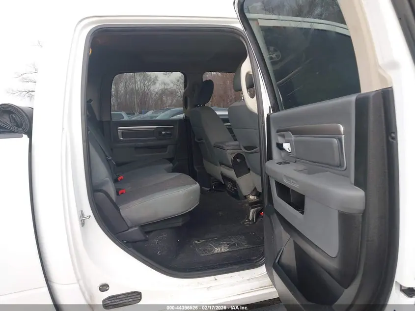 2019 RAM 1500 CLASSIC BIG HORN  4X4 5'7 BOX