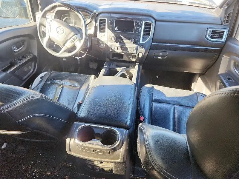 2019 NISSAN TITAN SV  