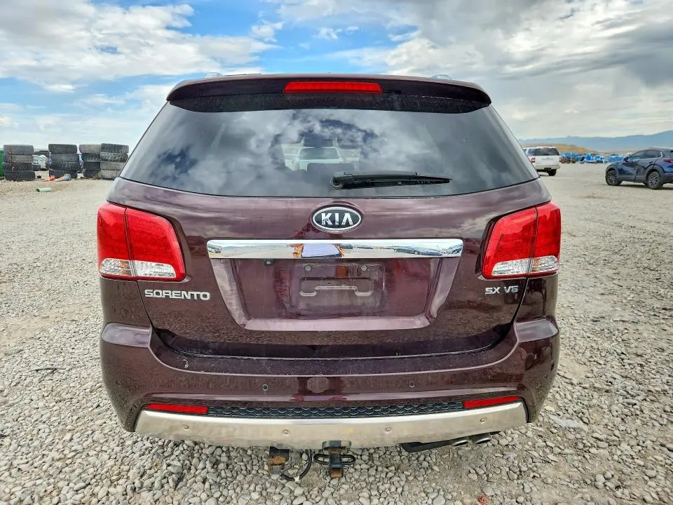 2013 KIA SORENTO SX  
