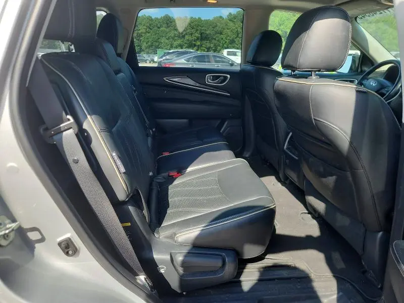 2018 INFINITI QX60 BASE  