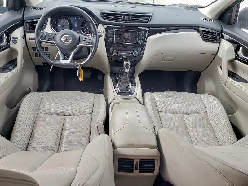 2022 NISSAN ROGUE SPORT SL  