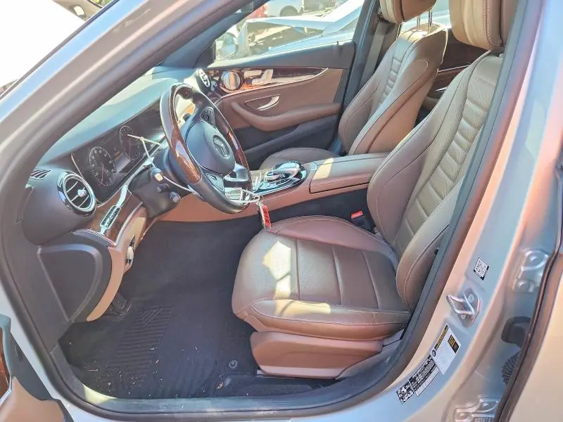 2017 MERCEDES-BENZ E 300 4MATIC  