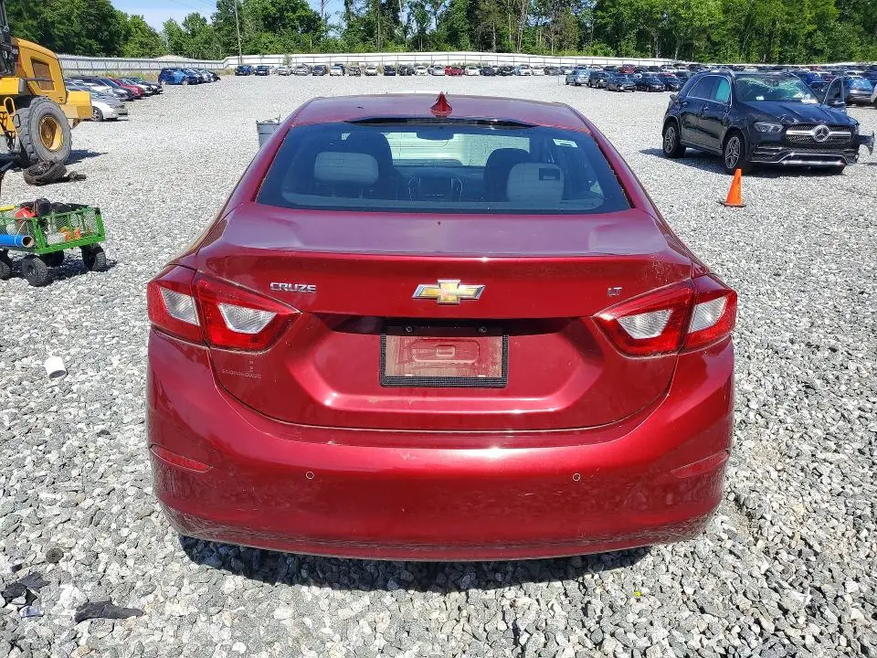 2019 CHEVROLET CRUZE LT  