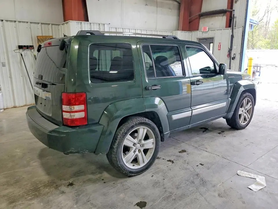 2012 JEEP LIBERTY JET  