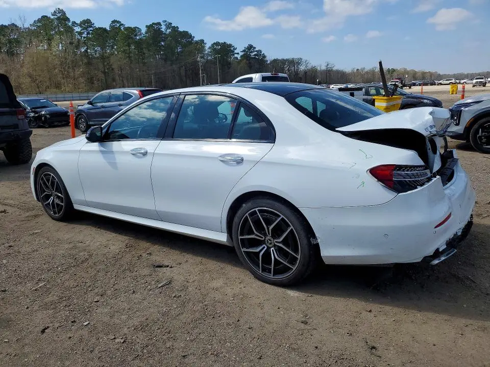 2022 MERCEDES-BENZ E350   