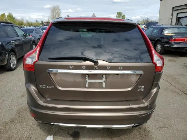 2015 VOLVO XC60 T5 PREMIER  