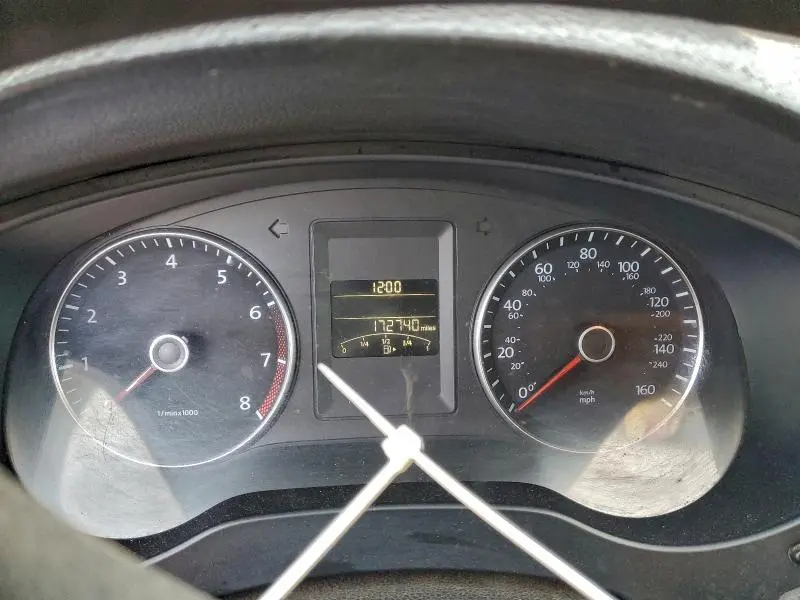 2014 VOLKSWAGEN JETTA SE  