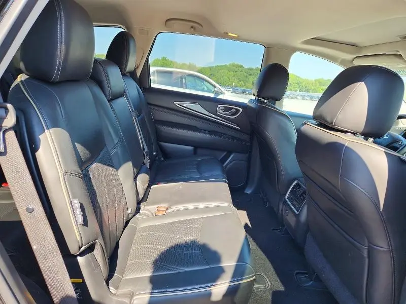 2018 INFINITI QX60 BASE  