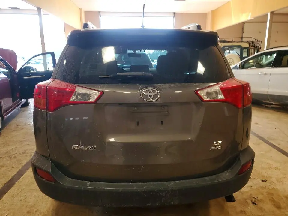 2015 TOYOTA RAV4 LE  