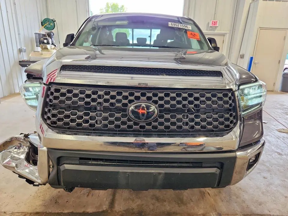 2020 TOYOTA TUNDRA SR5  