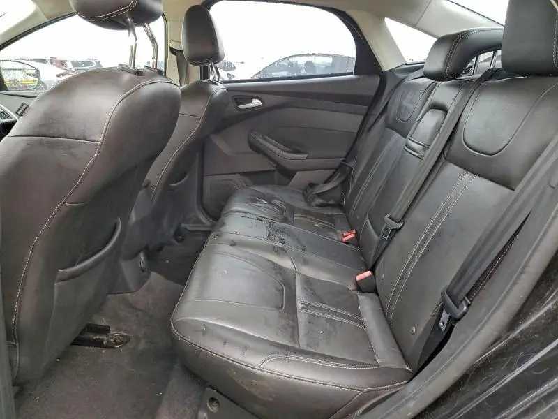 2012 FORD FOCUS TITANIUM  