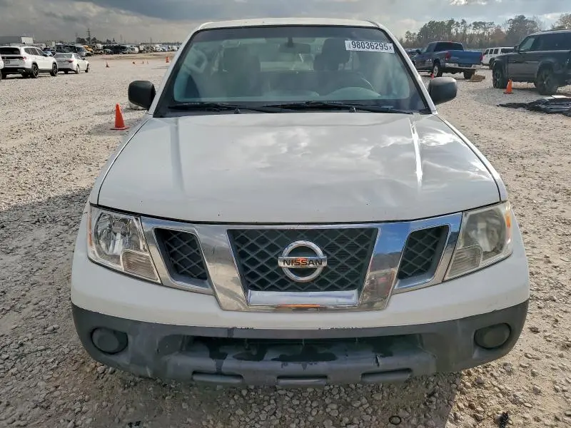 2017 NISSAN FRONTIER S  