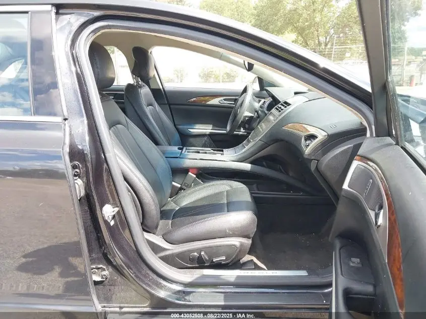 2015 LINCOLN MKZ  