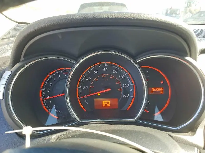 2010 NISSAN MURANO S  