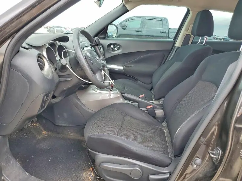 2011 NISSAN JUKE S  