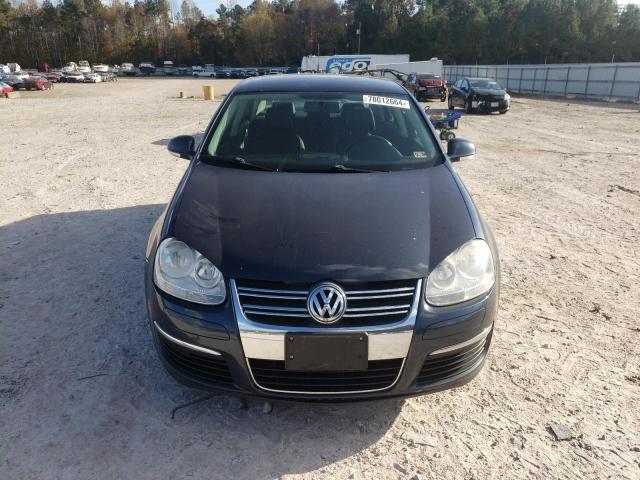 2010 VOLKSWAGEN JETTA LIMITED