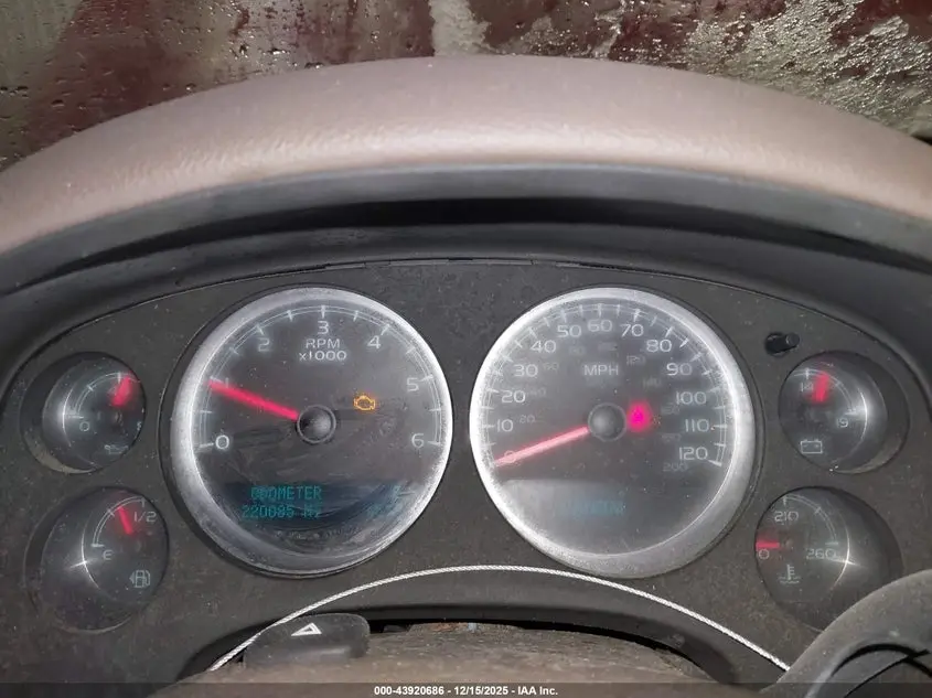 2010 CHEVROLET SUBURBAN 1500 LTZ