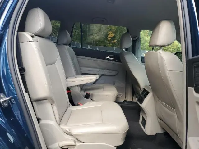 2018 VOLKSWAGEN ATLAS SE  