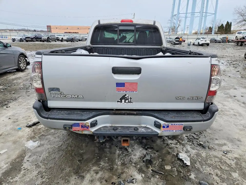 2010 TOYOTA TACOMA   